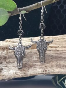 Earring with mini Bull Skull